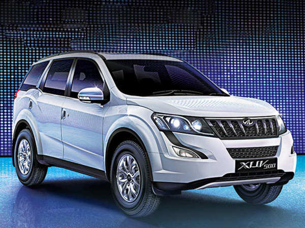 XUV 700